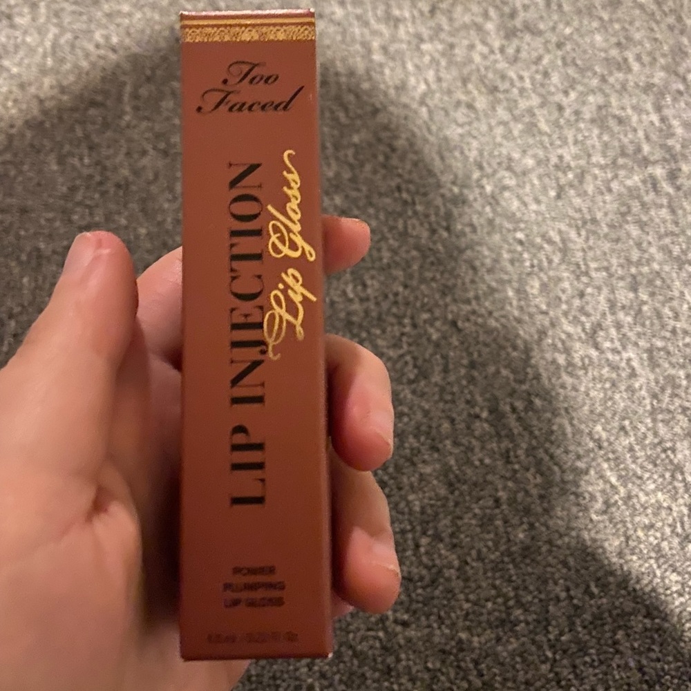 COPY - Too Faced Lip Injection Lip Gloss Secure the Bag NIB
